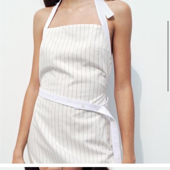 NWT ZARA GABARDINE PINSTRIPE HALTER  DRESS SIZE S
🚨PRICE FIRM NO DISCOUNT - Picture 7 of 7